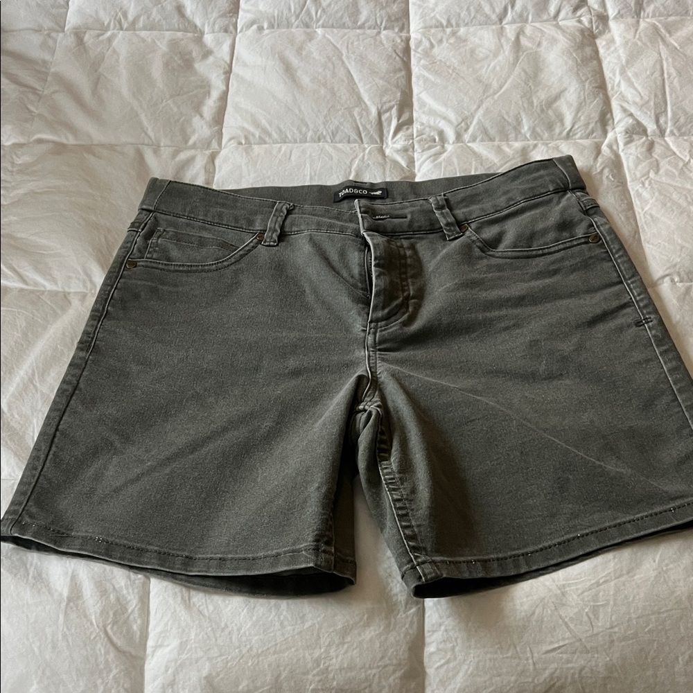 Toad&Co Women's Gray Jean Shorts